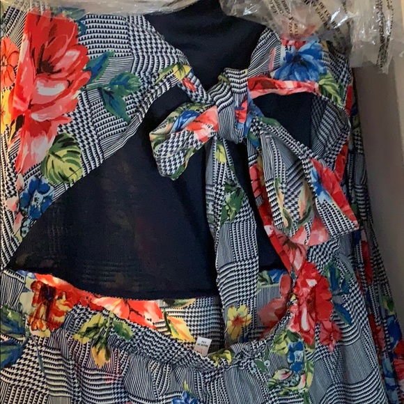 🆕💐 Women Floral Print Jumpsuit - Picture 3 of 3